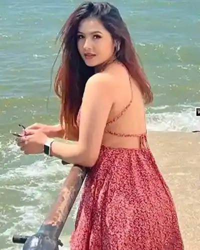 Call Girls in Gola