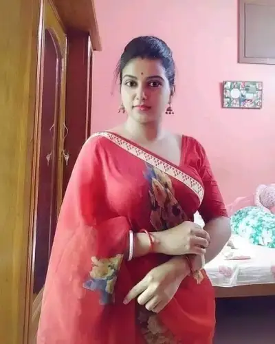 Call Girl Service in Gola