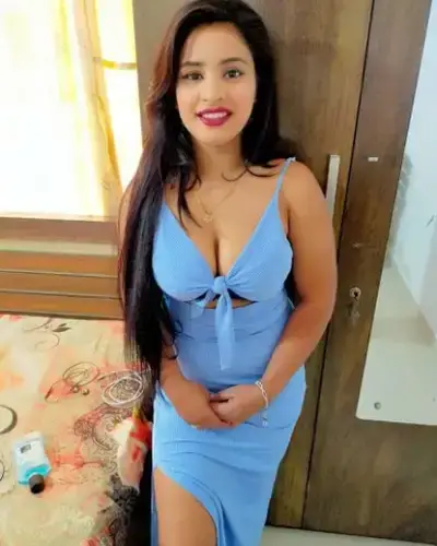 Gola Escorts