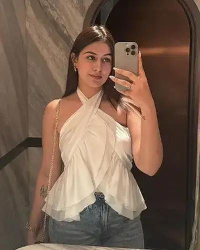 Escorts In Gola